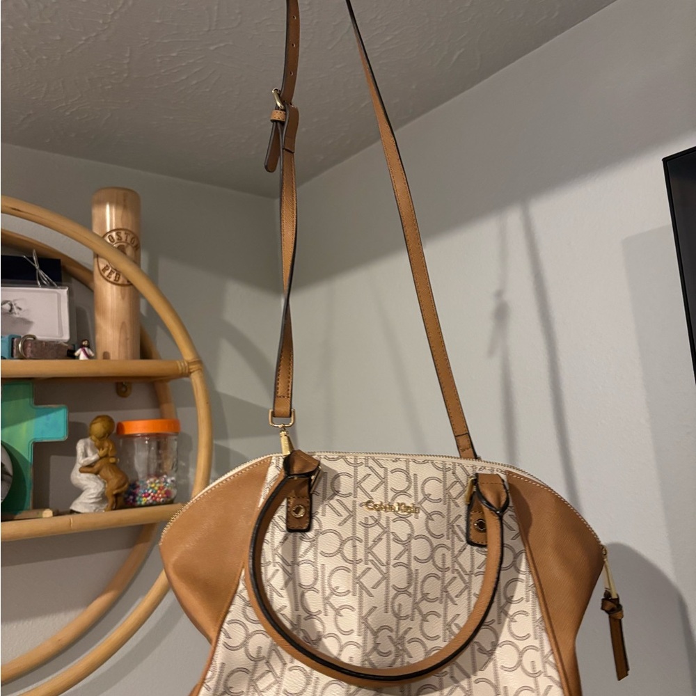 Calvin Klein Beige and White Shoulder Bag